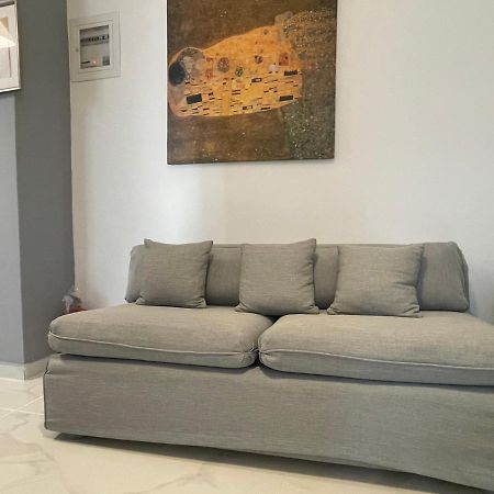 Cosy Apartment In Glyfada Center Atina Dış mekan fotoğraf