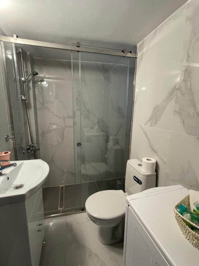 Cosy Apartment In Glyfada Center Atina Dış mekan fotoğraf